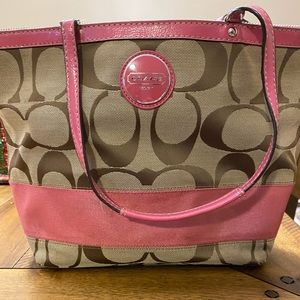 COACH shoulder bag!